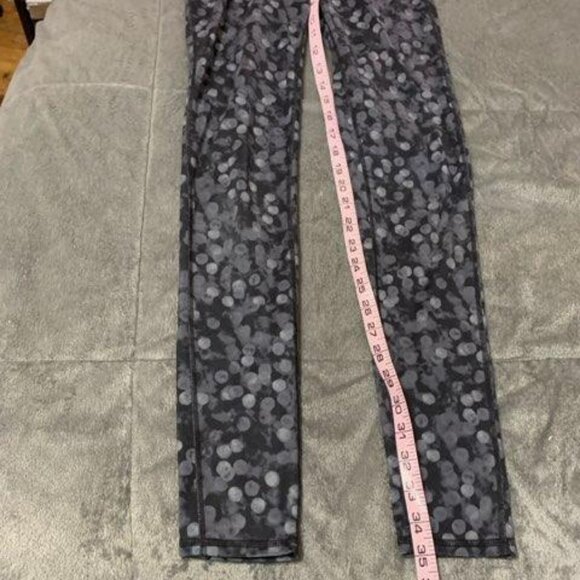 Athleta Leggings Woman Small Grey Chaturanga Spotted yoga workout - Picture 4 of 7